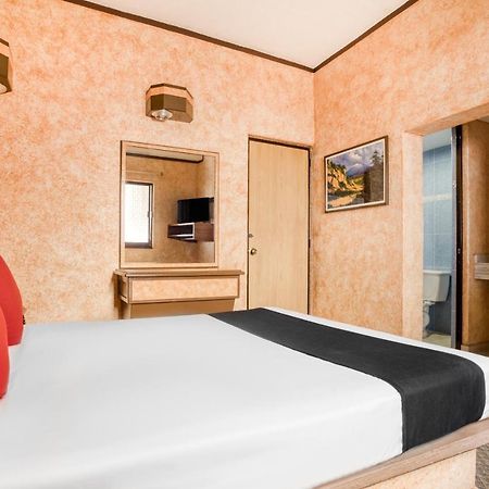 Capital O Hotel Valencia 普埃布拉 外观 照片