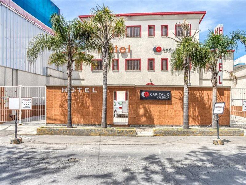 Capital O Hotel Valencia 普埃布拉 外观 照片