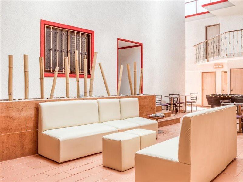 Capital O Hotel Valencia 普埃布拉 外观 照片